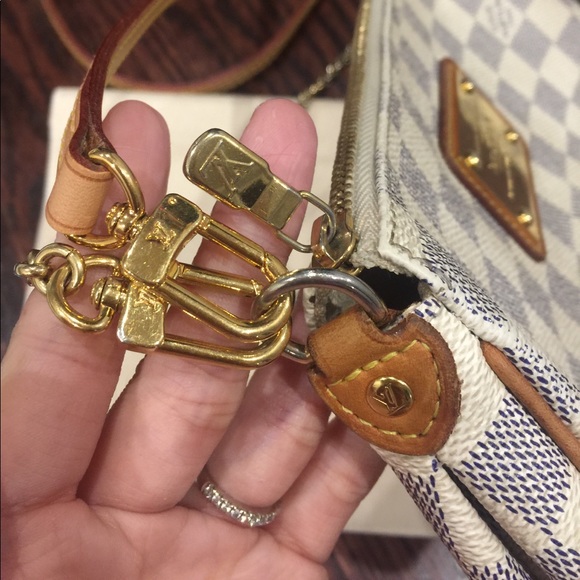 Authentic Louis Vuitton Eva Clutch/crossbody - Picture 3 of 8